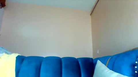 blue online show from February 27, 4:18 pm