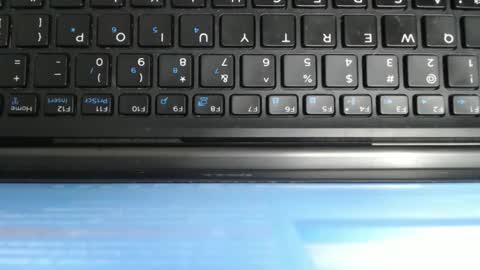 Erykah online show from January 8, 6:56 pm