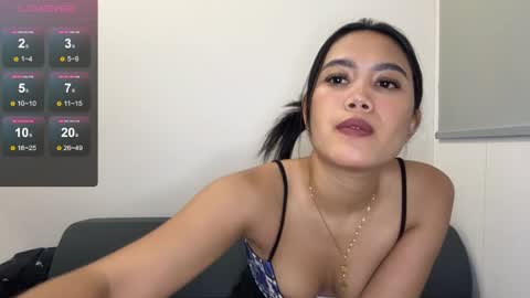 cozymia online show from May 21, 12:03 pm