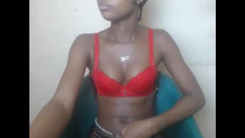 creamyxmuffin online show from September 20, 9:07 am