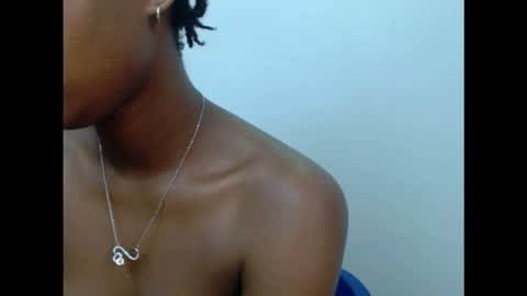 creamyxmuffin online show from October 18, 10:29 am