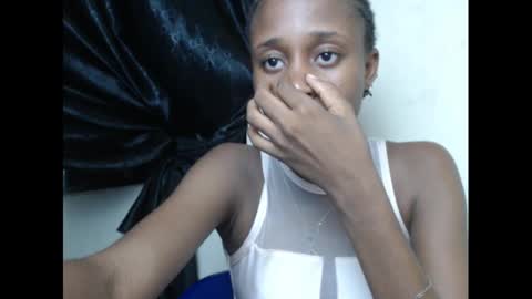 creamyxmuffin online show from March 10, 5:22 am