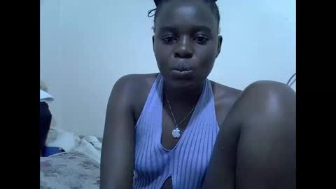 Snapshot of creamyypussyy chatting on October 30, 7:15 pm creamyypussyy online show from October 30, 7:15 pm