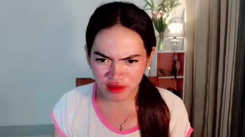 Crisxx online show from October 22, 5:01 am