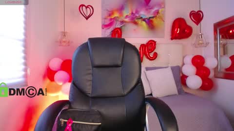 Snapshot of cristal__adams chatting on February 13, 1:26 pm cristal__adams online show from February 13, 1:26 pm