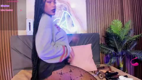 Crystalbroke  online show from May 6, 10:25 pm