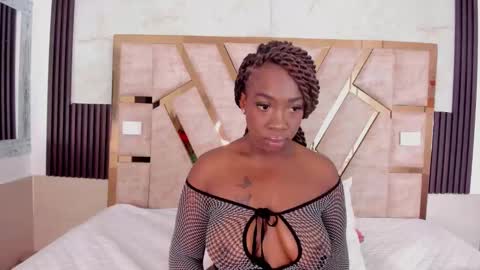 cristin  online show from September 26, 7:33 pm