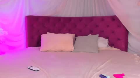 Kitty online show from May 28, 1:25 am
