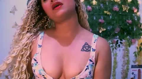 crysrus online show from November 22, 2:47 am