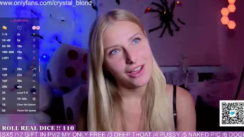 Snapshot of crystal_blond chatting on October 13, 11:24 am Crystal online show from October 13, 11:24 am