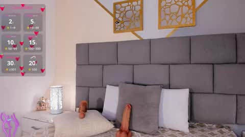 Chris online show from December 3, 11:29 pm