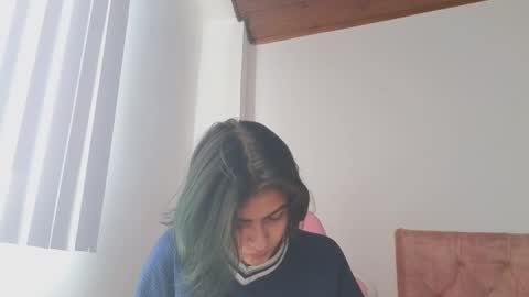 Crystal Blaze online show from October 20, 2:31 pm