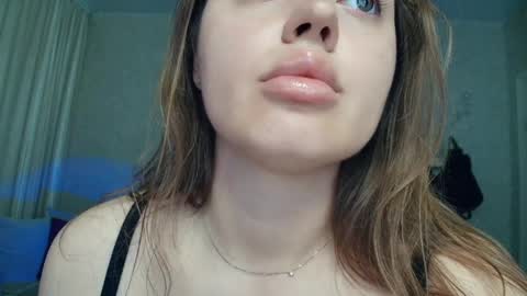 crystalemily online show from May 19, 7:21 pm