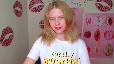 Stella online show from September 20, 6:50 pm