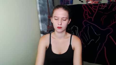 Stella online show from October 2, 12:32 pm