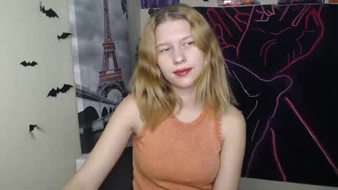 Stella online show from November 3, 7:23 am