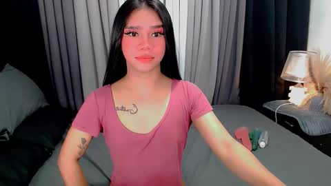 bea takashi  online show from January 18, 11:28 am