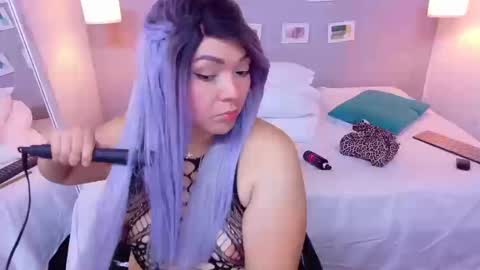 Snapshot of cuckoldlover69_ chatting on September 9, 1:44 pm cuckoldlover69_ online show from September 9, 1:44 pm