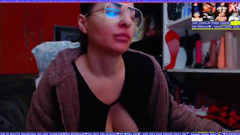 cuminmenowbby online show from May 31, 6:09 pm
