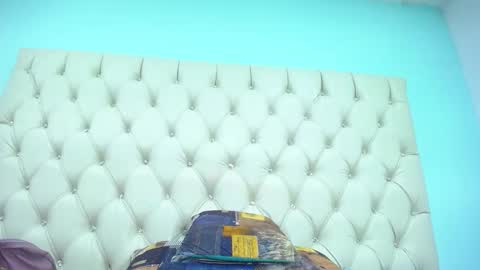 Cumontitsxxx online show from November 20, 5:47 pm