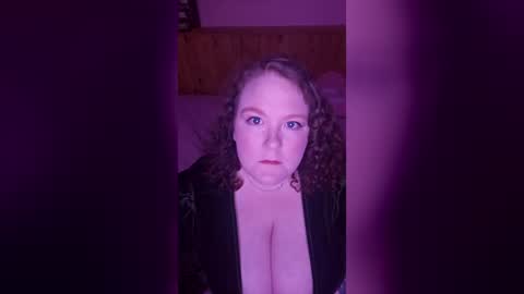 curlycult97 online show from June 18, 10:14 pm