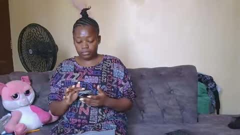 Snapshot of curvyebony1 chatting on February 25, 12:27 pm curtis online show from February 25, 12:27 pm