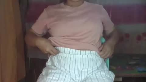 curvyladyxx289 online show from September 18, 11:47 pm