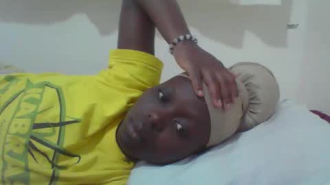 curvynubian online show from January 7, 5:05 pm