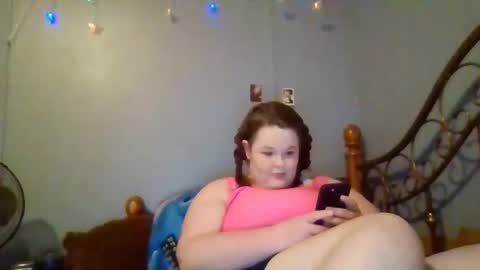 dahlia -kim online show from March 2, 5:12 am