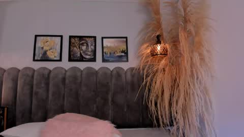 Amber  online show from April 16, 9:39 pm