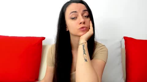 cute_angel95 online show from March 5, 6:56 pm