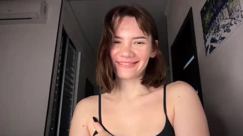 cute_bubbles online show from December 17, 6:34 pm