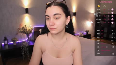 Hanna online show from December 12, 7:08 am