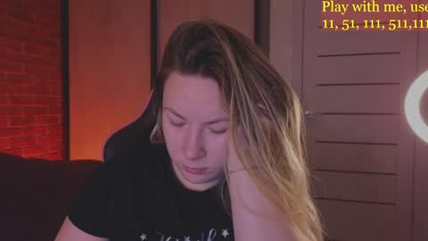 Snapshot of cute_darina chatting on January 9, 1:39 am Everyday stream in the same time online show from January 9, 1:39 am