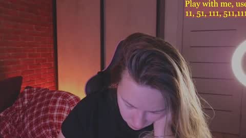 Snapshot of cute_darina chatting on December 29, 1:13 am Everyday stream in the same time online show from December 29, 1:13 am