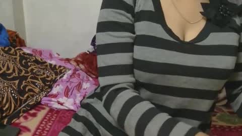 kashmira online show from December 15, 3:12 am