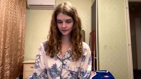 cute_kitte online show from November 18, 10:22 pm