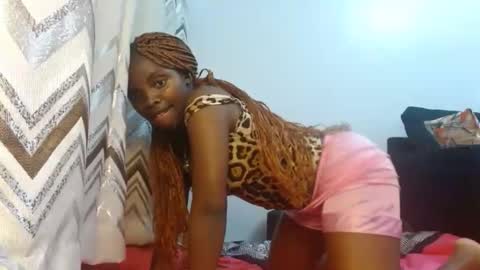 cute_lorna online show from March 3, 9:43 pm