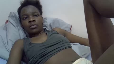 Snapshot of cute_marion chatting on February 18, 12:48 am cute_marion online show from February 18, 12:48 am