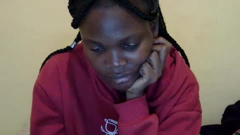 Snapshot of cute_roxie chatting on December 23, 7:41 pm cute_roxie online show from December 23, 7:41 pm