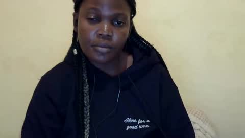 Snapshot of cute_roxie chatting on December 24, 9:44 pm cute_roxie online show from December 24, 9:44 pm