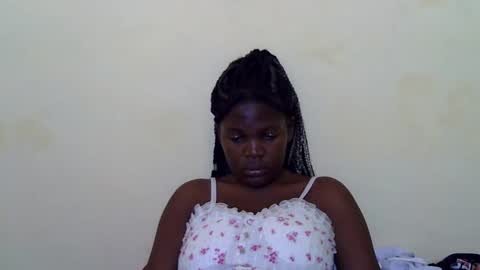 Snapshot of cute_roxie chatting on December 25, 7:46 am cute_roxie online show from December 25, 7:46 am