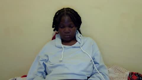 Snapshot of cute_roxie chatting on December 27, 9:11 pm cute_roxie online show from December 27, 9:11 pm