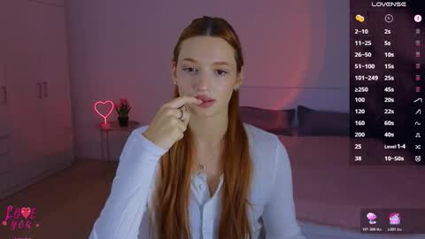 Ariel online show from October 27, 4:02 pm