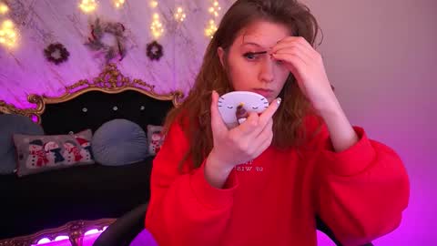 Foxy online show from January 8, 2:43 pm