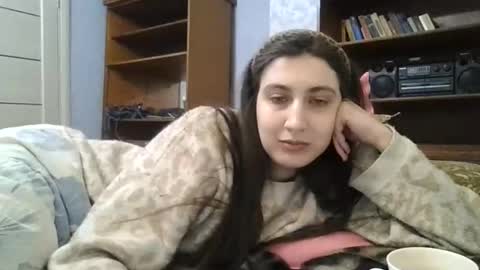 cutekattie online show from February 6, 7:12 am