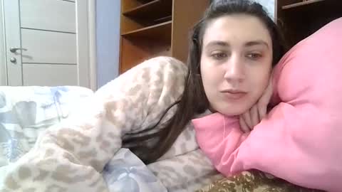 cutekattie online show from November 28, 6:16 am