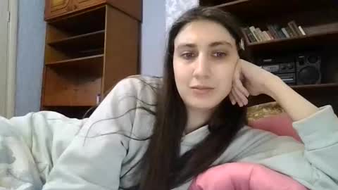 cutekattie online show from November 30, 7:23 am