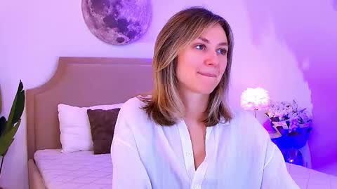 cutemirage online show from February 17, 2:49 pm