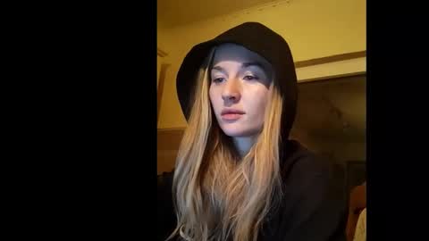 Silvia Sweetheart online show from February 3, 10:23 pm